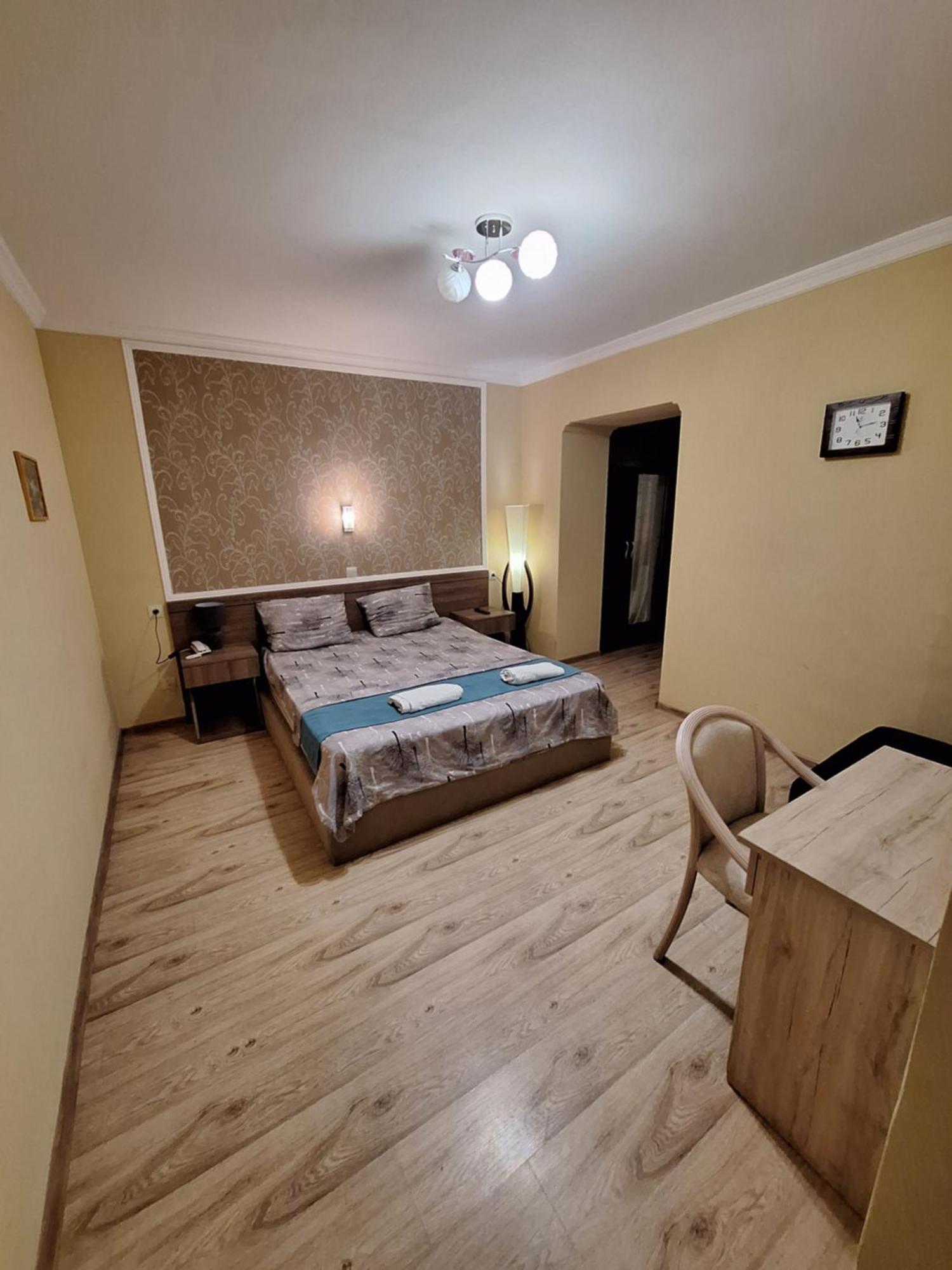 Hotel Grand Tbilisi Exterior photo